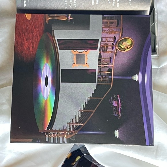 SALE Prince Interactive 1994 CD-ROM for Mac/PC with Jewel Case Registration Card - Picture 6 of 16